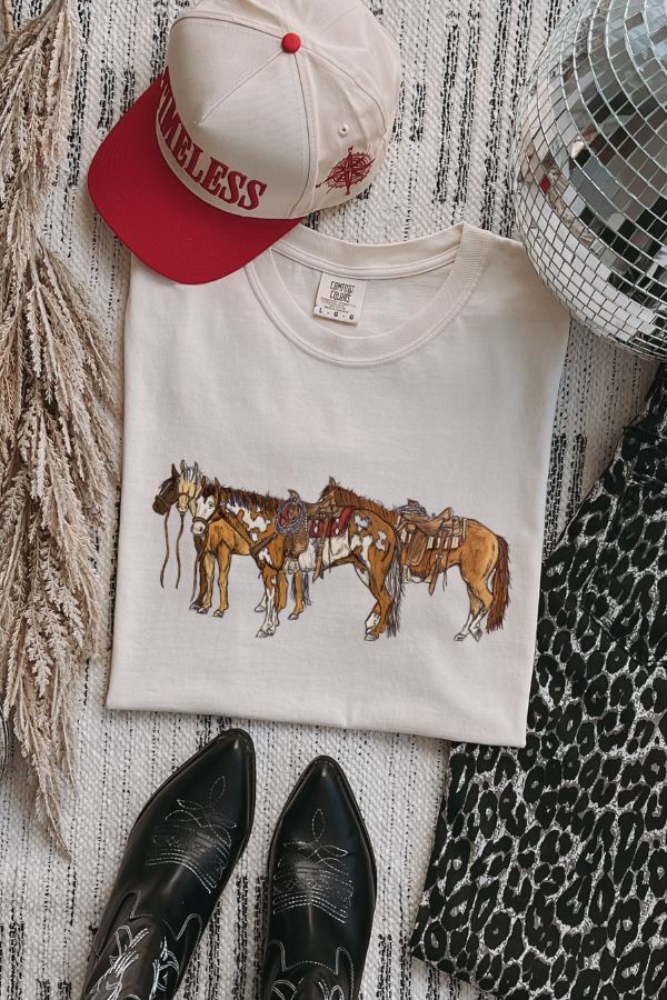 HH1717 HORSIN AROUND IVORY