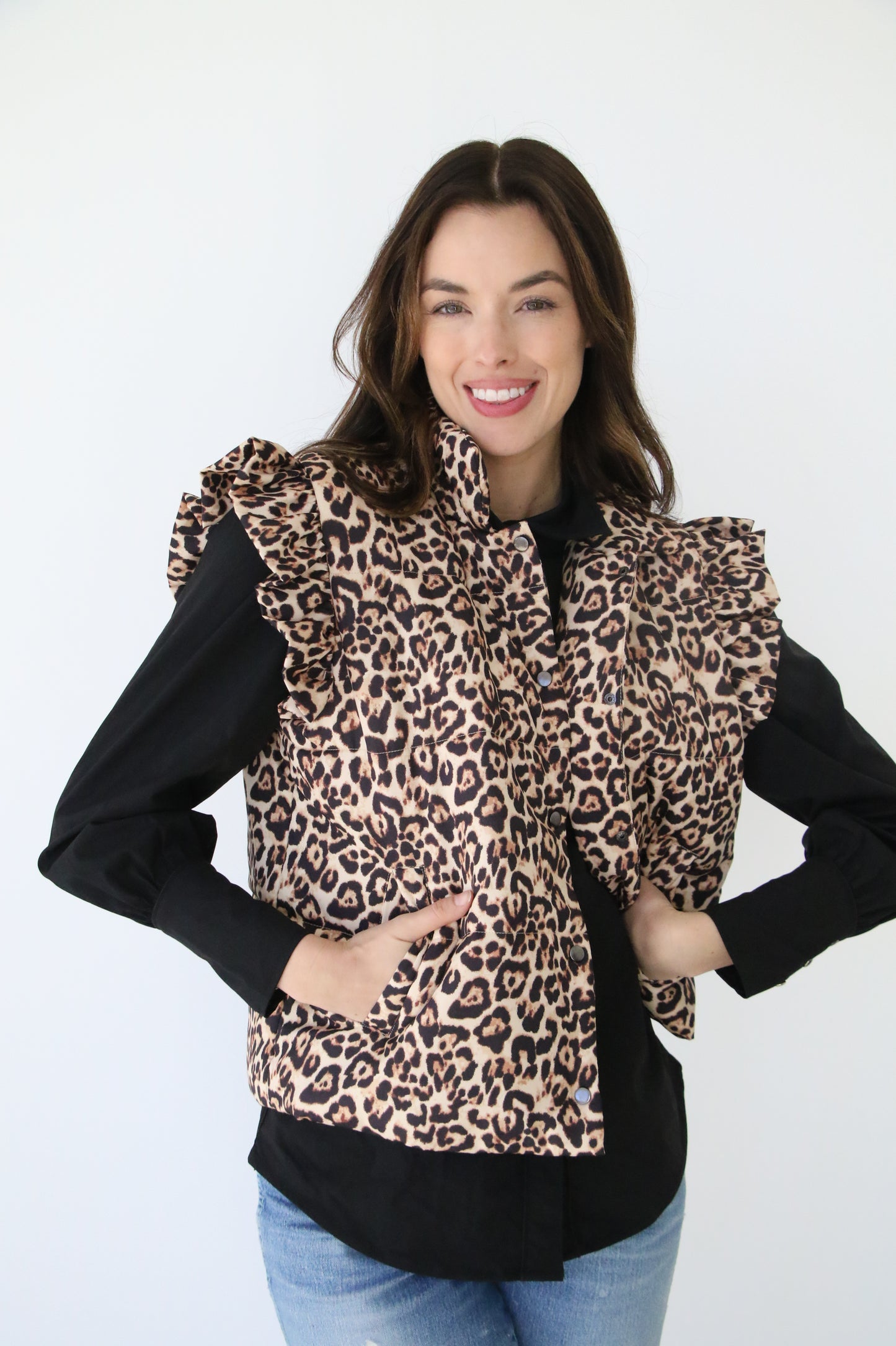 HH1171 LEOPARD RUFFLE PUFFER VEST