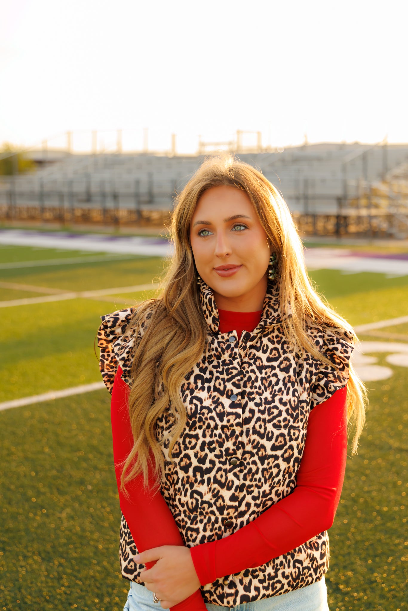 HH1171 LEOPARD RUFFLE PUFFER VEST