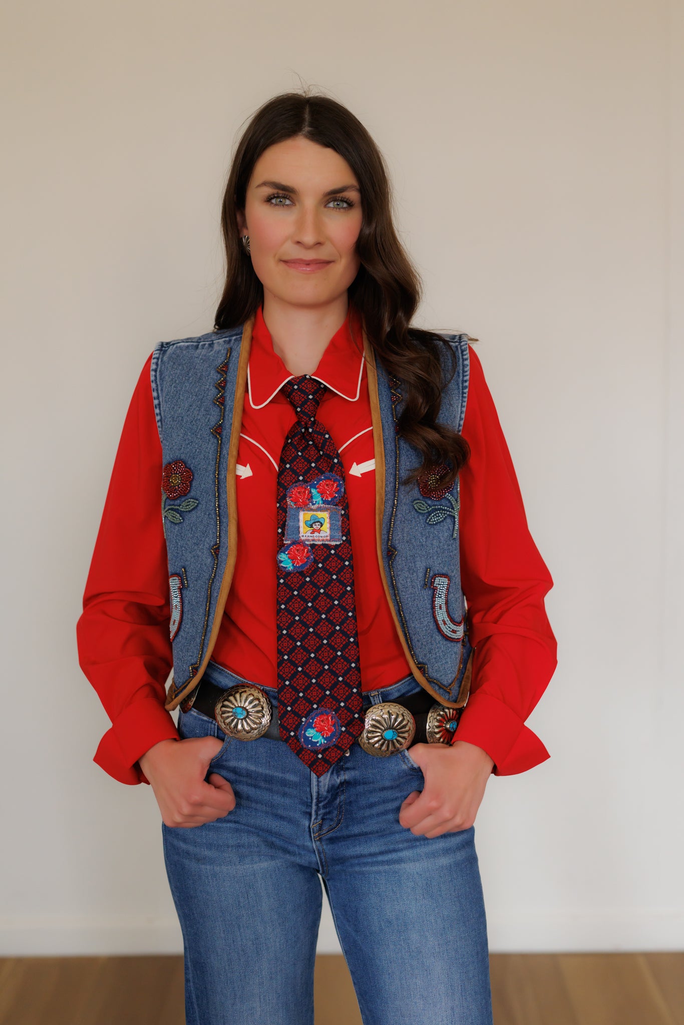 Vest, Beaded Horseshoe Vest Pack HH1175