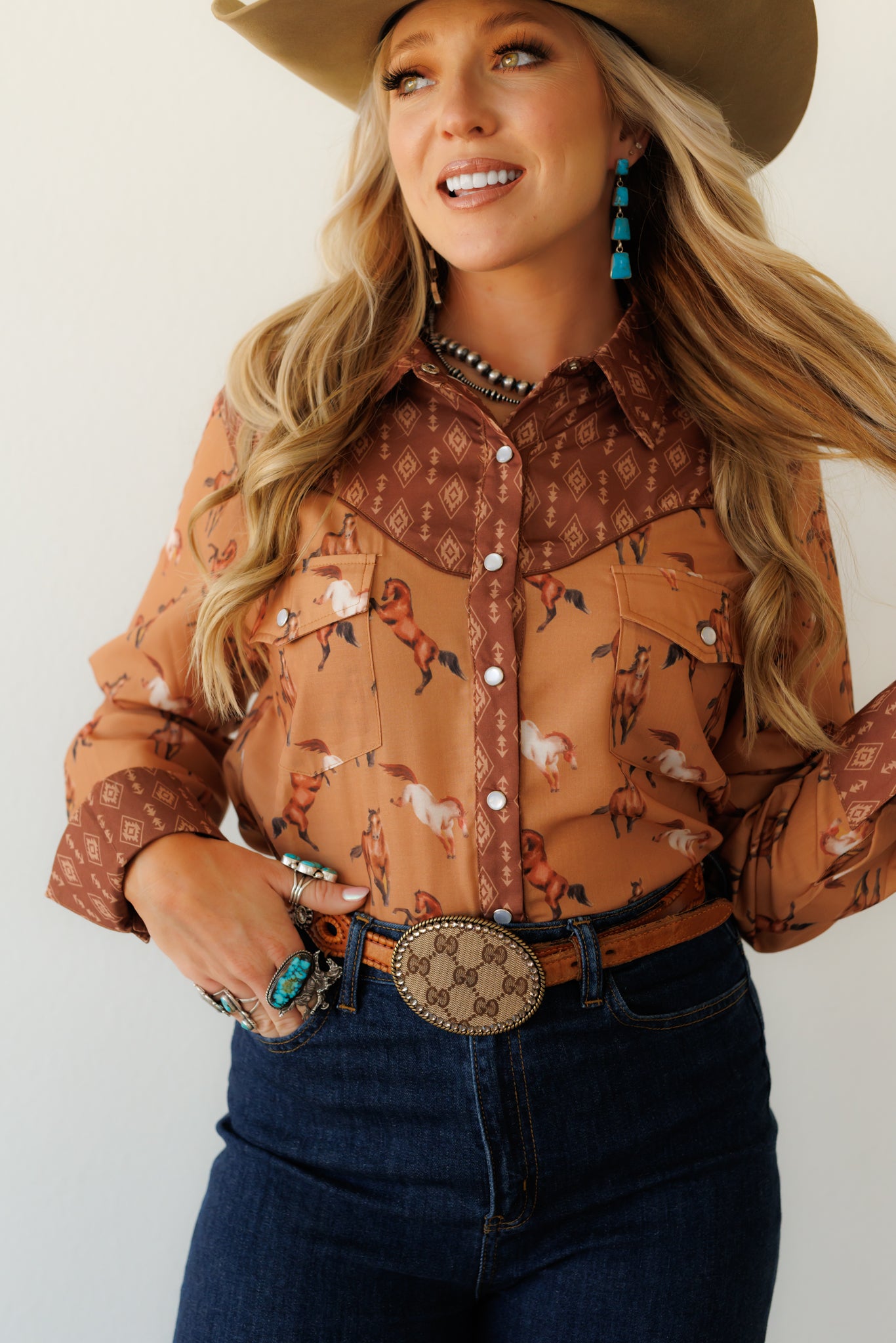 Pearl Snap, Brown Run Horse HH2709 (Pack)