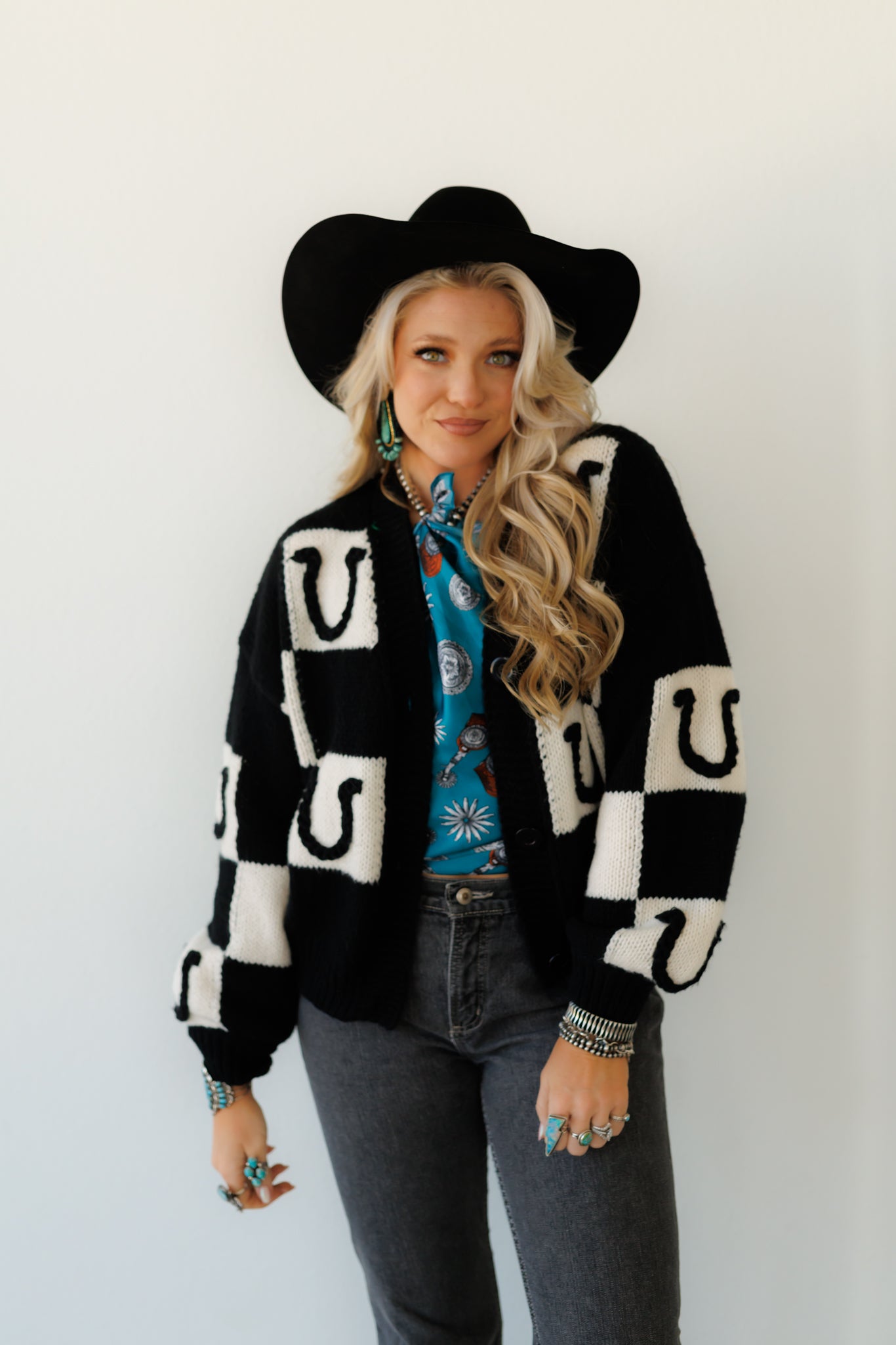 Cardigan, Black Horseshoe HH2864 (Pack OF 7)