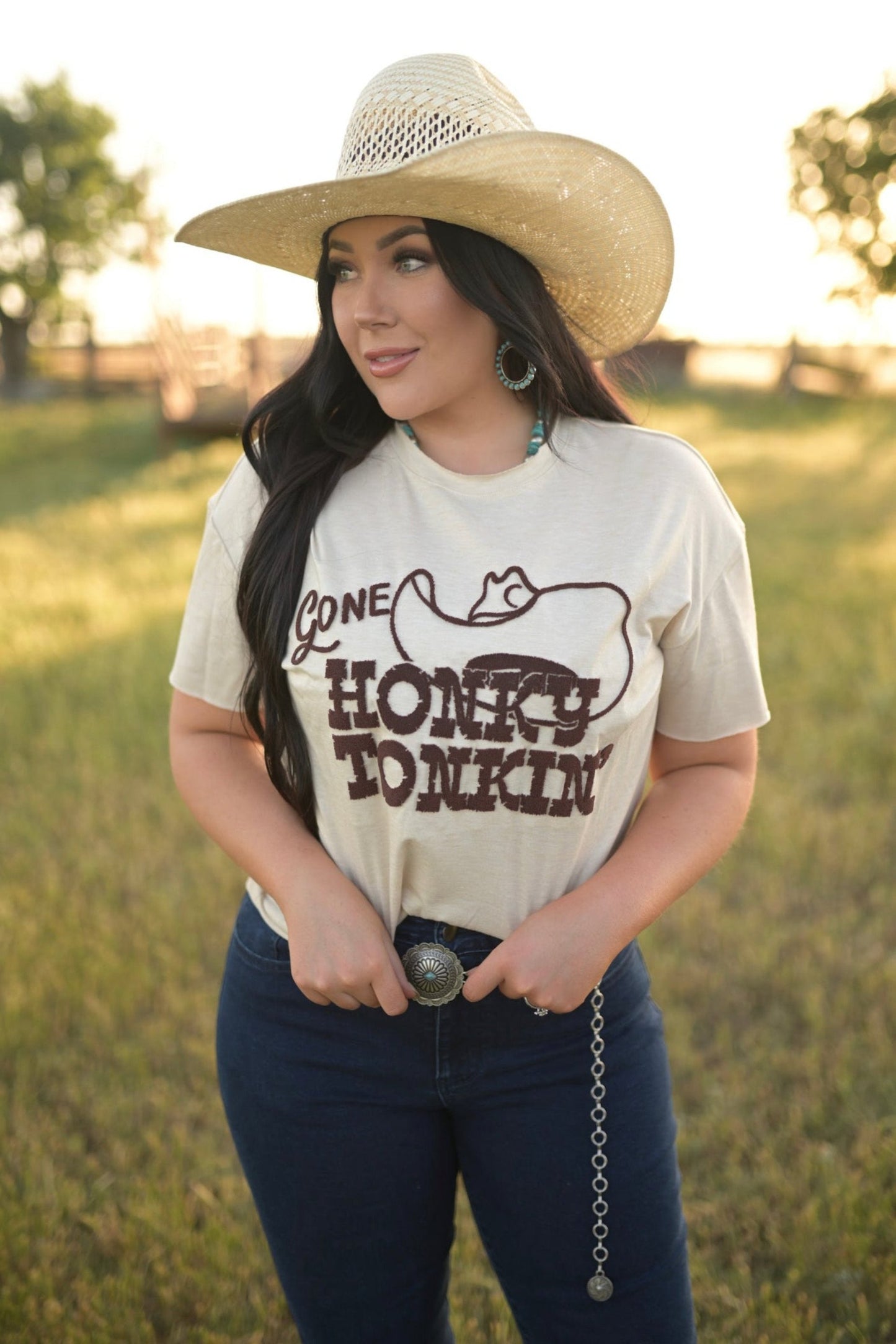 HH1412 GONE HONKY TONKIN IVORY TSHIRT (Pack OF 7))