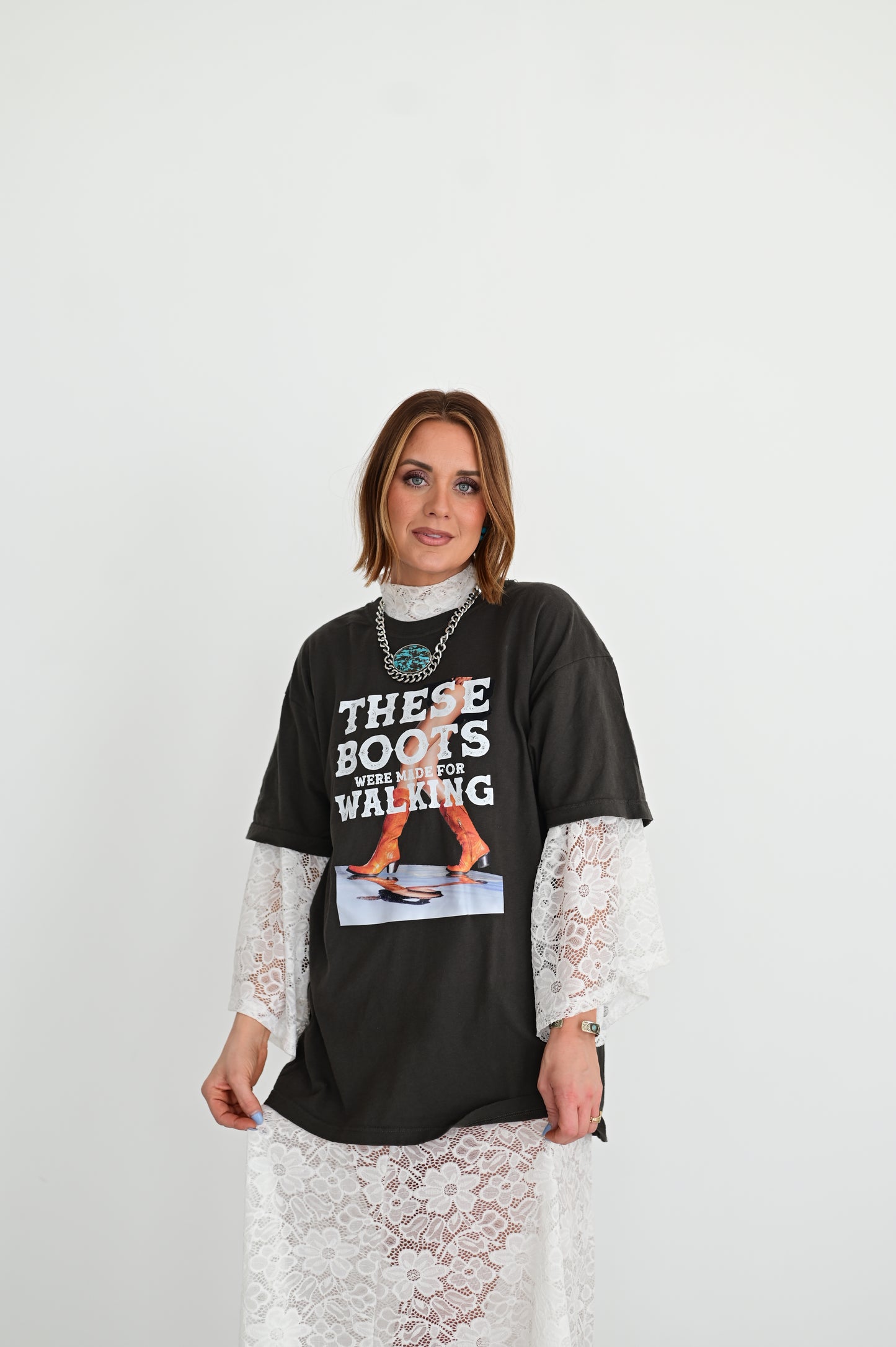 HH1717 THESE BOOTS WHERE MADE FOR WALKING