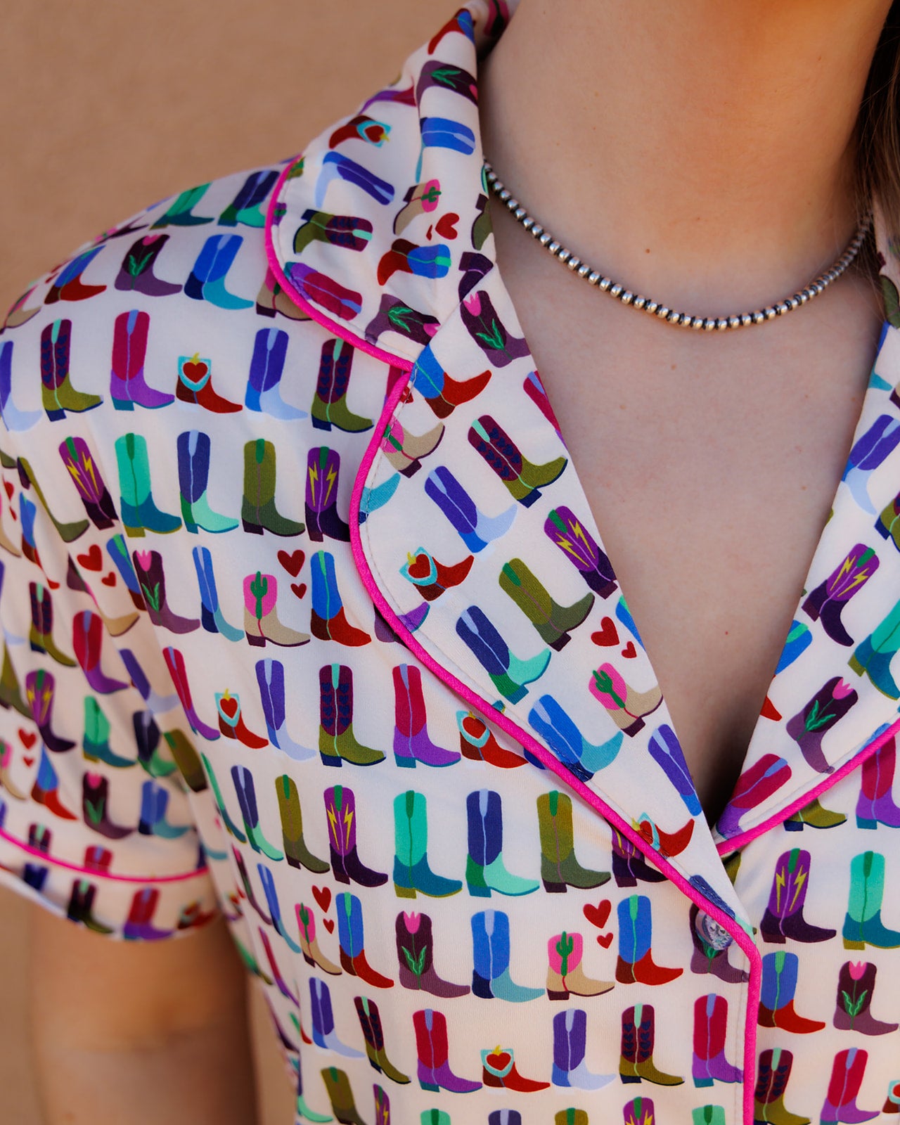 HH2305 SHORT SET PAJAMA - BOOTS