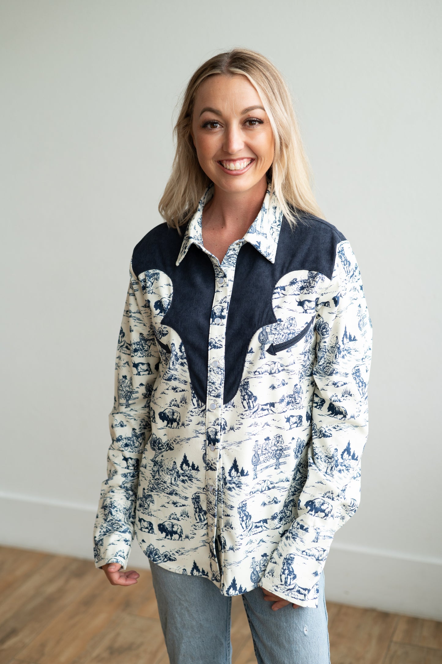 HH2730 CORDUROY COWBOY BUFFALO PEARL SNAP